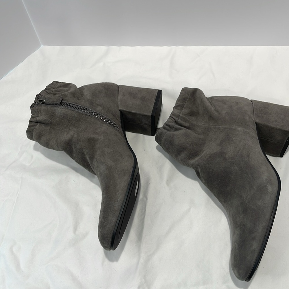 Eileen Fisher Hollis Bootie Soft Grey Suede Boots Grey Size 8.5